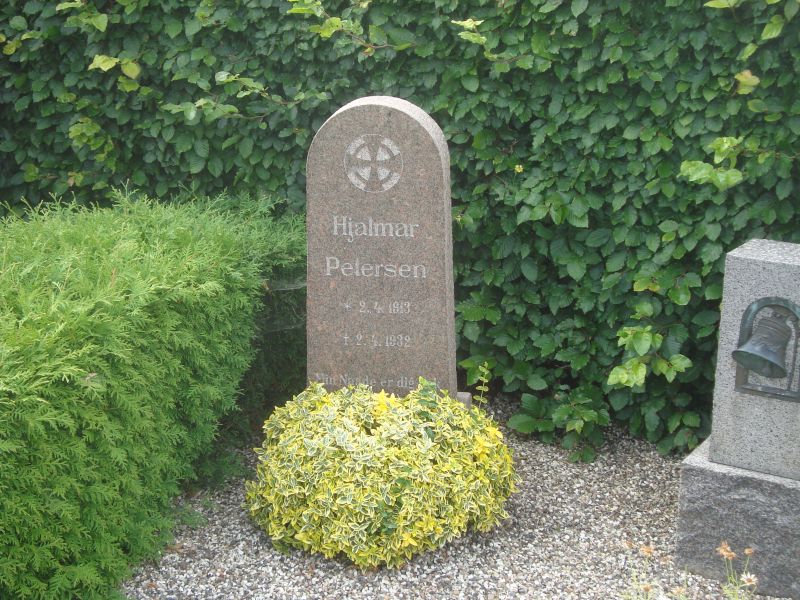 Hjalmer Petersen.JPG